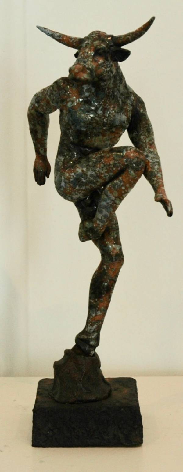 - a Ceramic by Craig Carsley, measuring 32 x 12 cm (H x W) £230